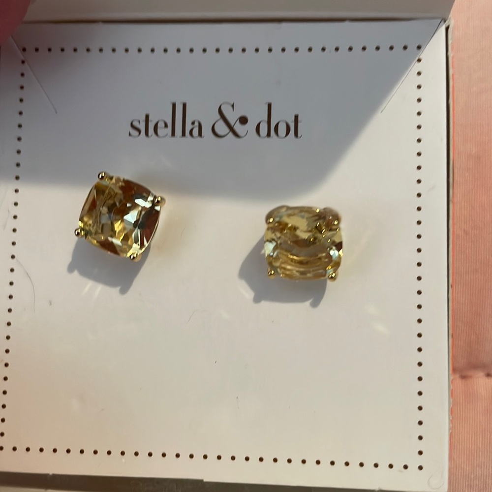 COPY - Stella & Dot Luxe Studs